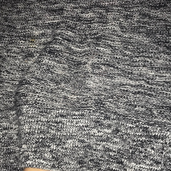 loft sweater - Picture 2 of 2